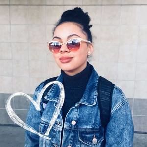 Meet your Posher, Ari